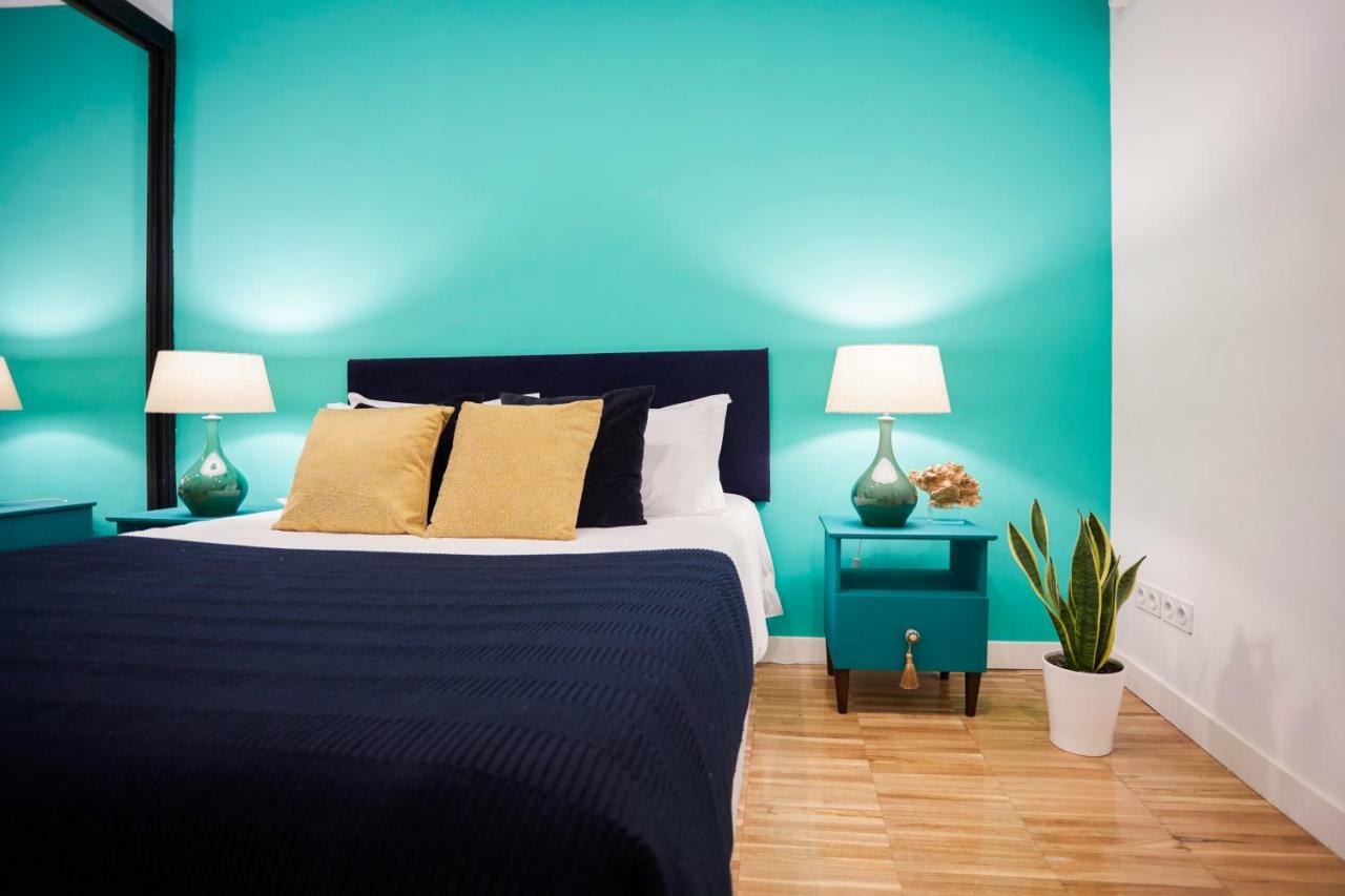 Santa Ana Sol Boutique Appartement Madrid Buitenkant foto